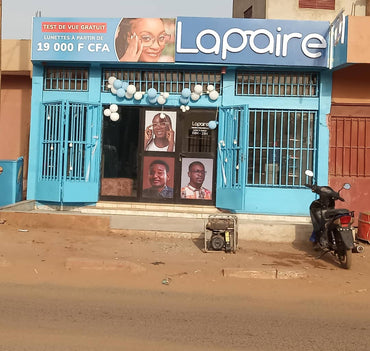 Point de vente Lapaire Tiebani avec architecture moderne et identification claire